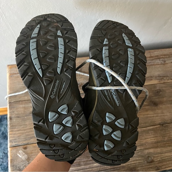 Columbia Grey Newton Ridge Plus Waterproof Hiking Boots Size 6.5 - Picture 7 of 9